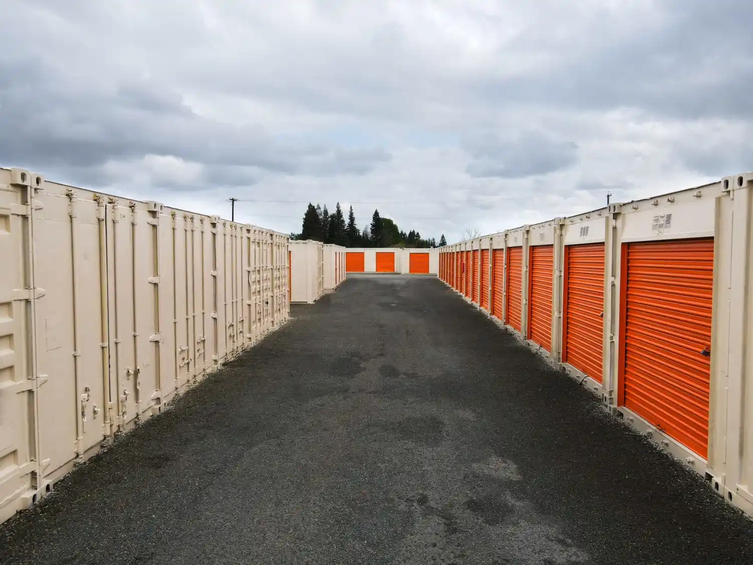 Drive-up self storage units at Tiger Self Storage